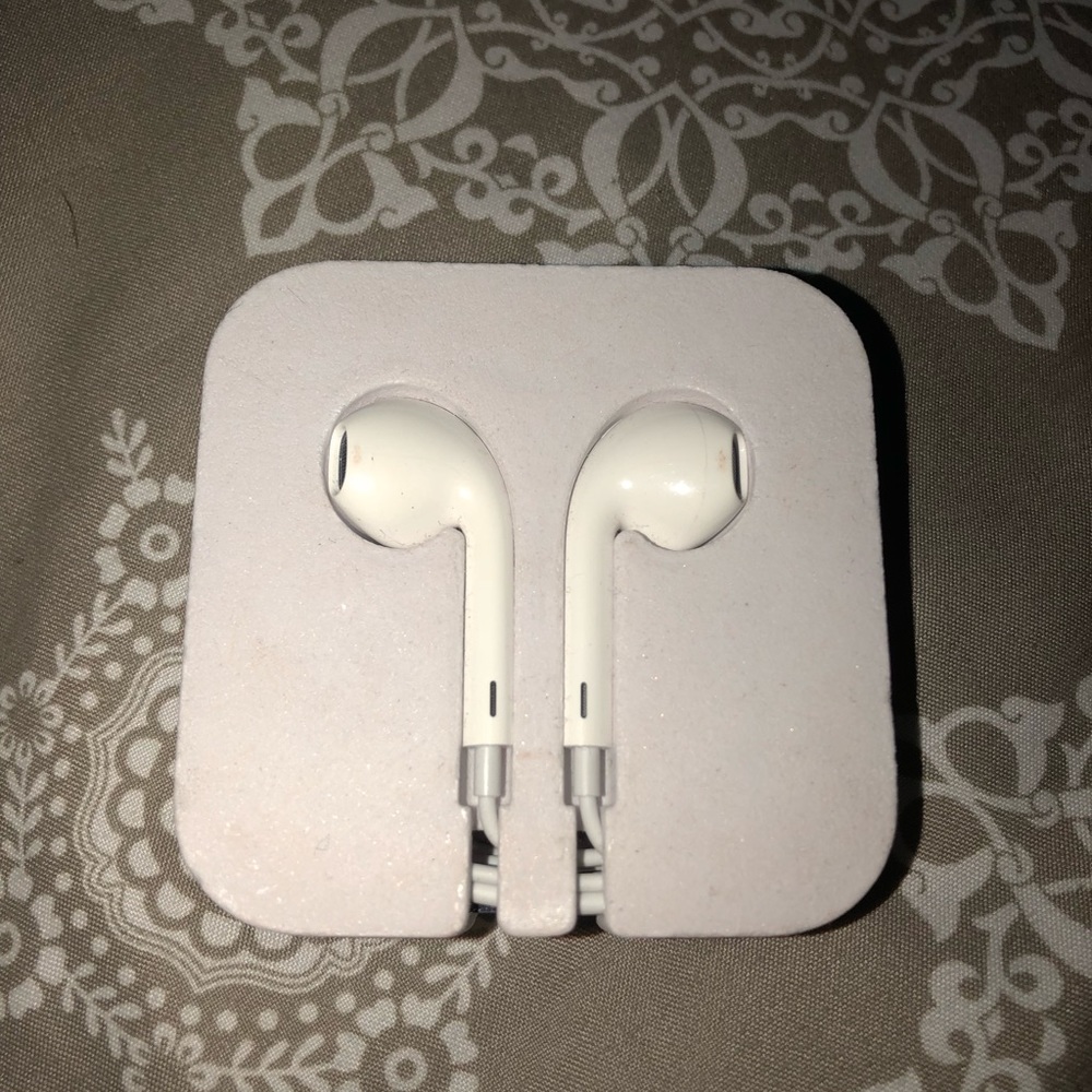 Apple headphones